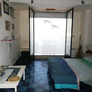 https://pietre-nere.sicilyhotelsitaly.net